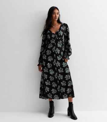 Black Floral V Neck Long Sleeve Midaxi Dress | New Look
