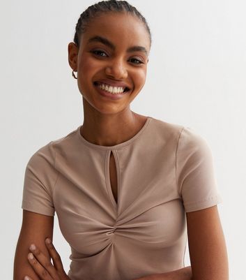 Cut Out Twist Front Top