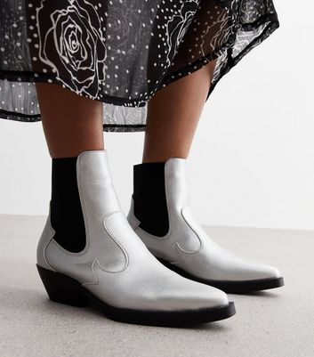 ONLY Silver Metallic Cowboy Ankle Boots New Look