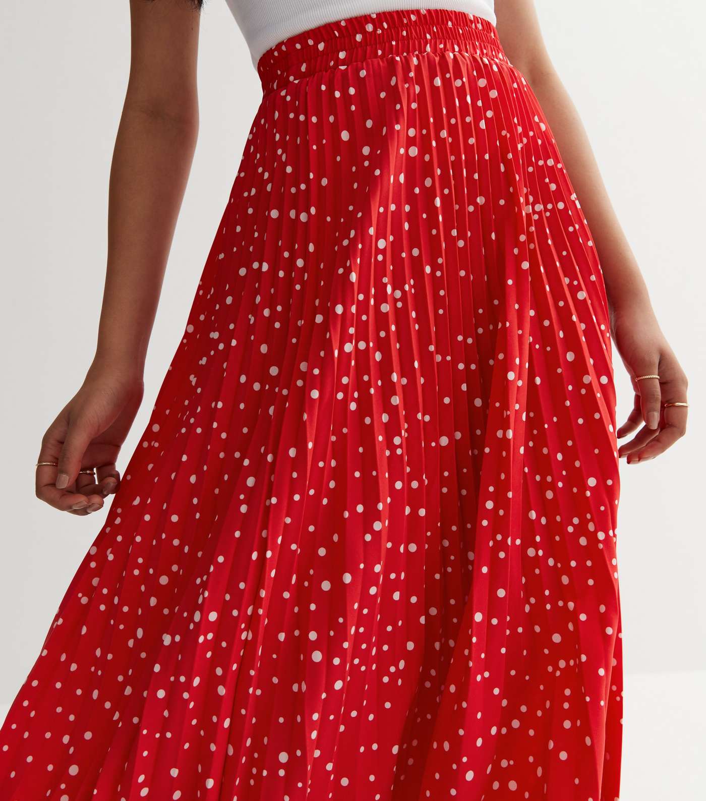 Gini London Red Spot Pleated Midi Skirt Image 3