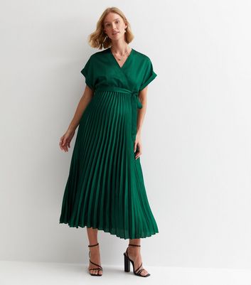 Maternity discount pleated dress