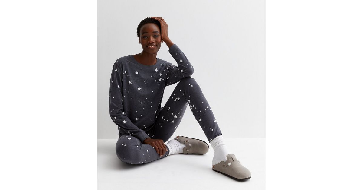 Tall Light Grey Pyjama Set with Star Print New Look