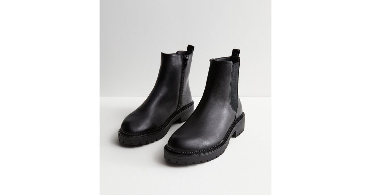 croc chunky chelsea boots