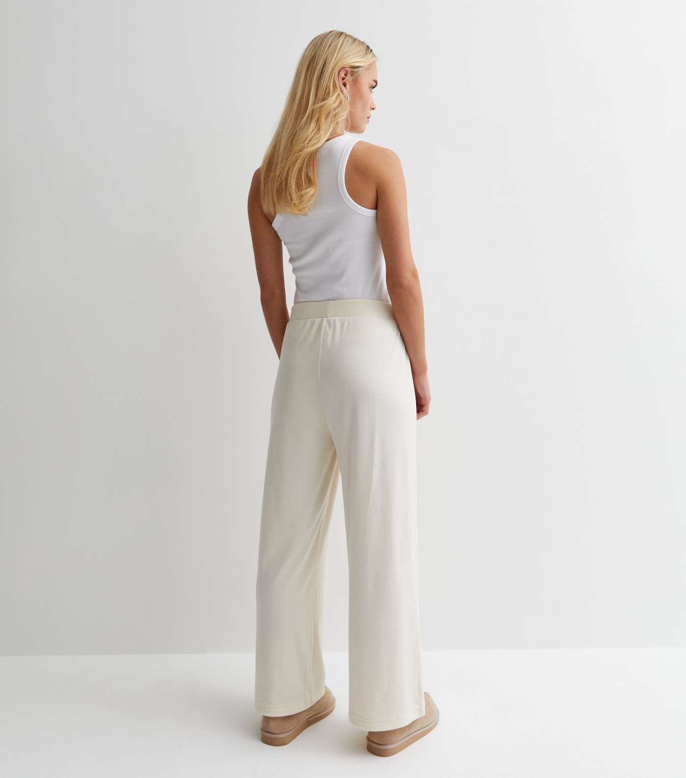 Petite Off White Velour Wide Leg Lounge Trousers Image 4