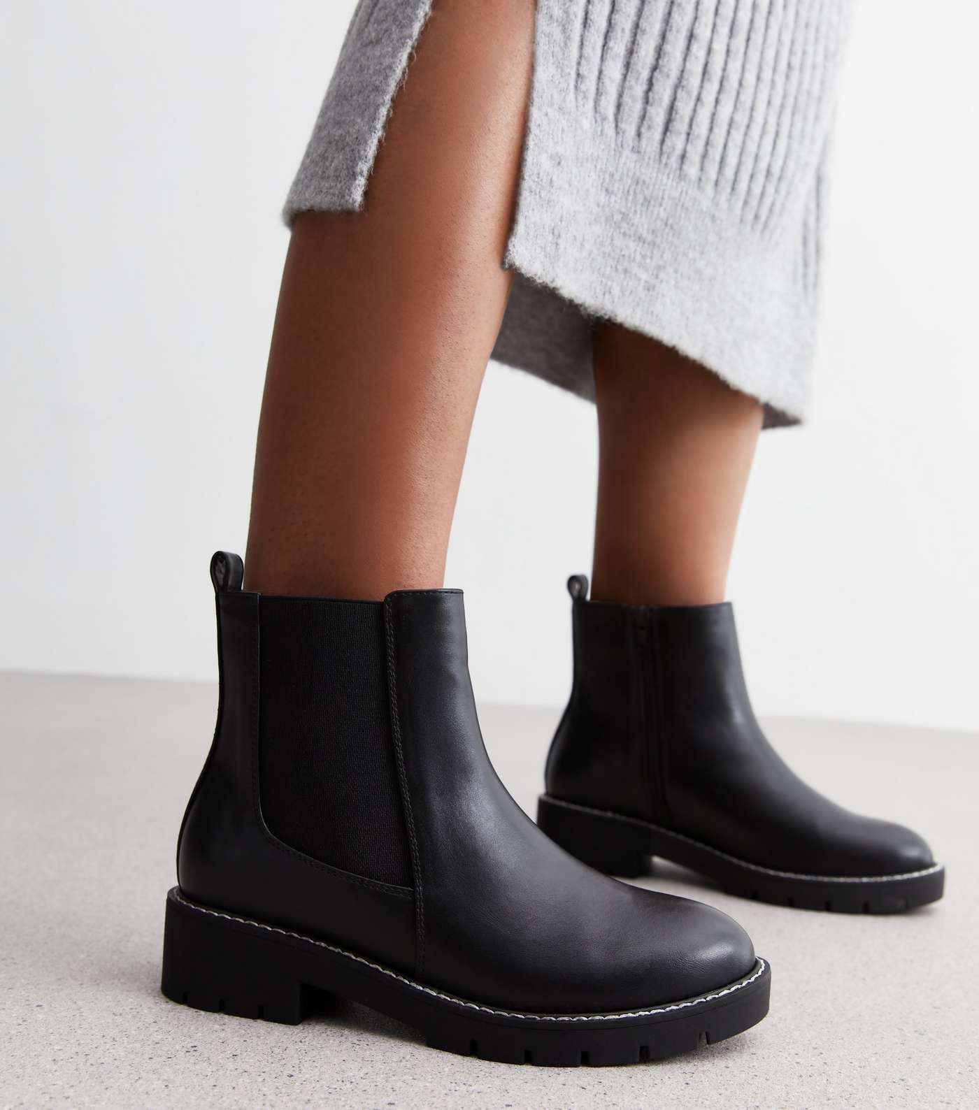 Extra Wide Fit Black Leather-Look Chelsea Boots | New Look