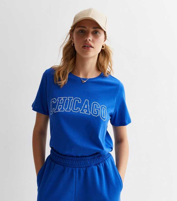 New Look Women's Pale Blue Cotton Chicago Logo T-Shirt - UK 6