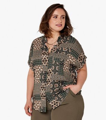 Women's plus size deals short sleeve blouses