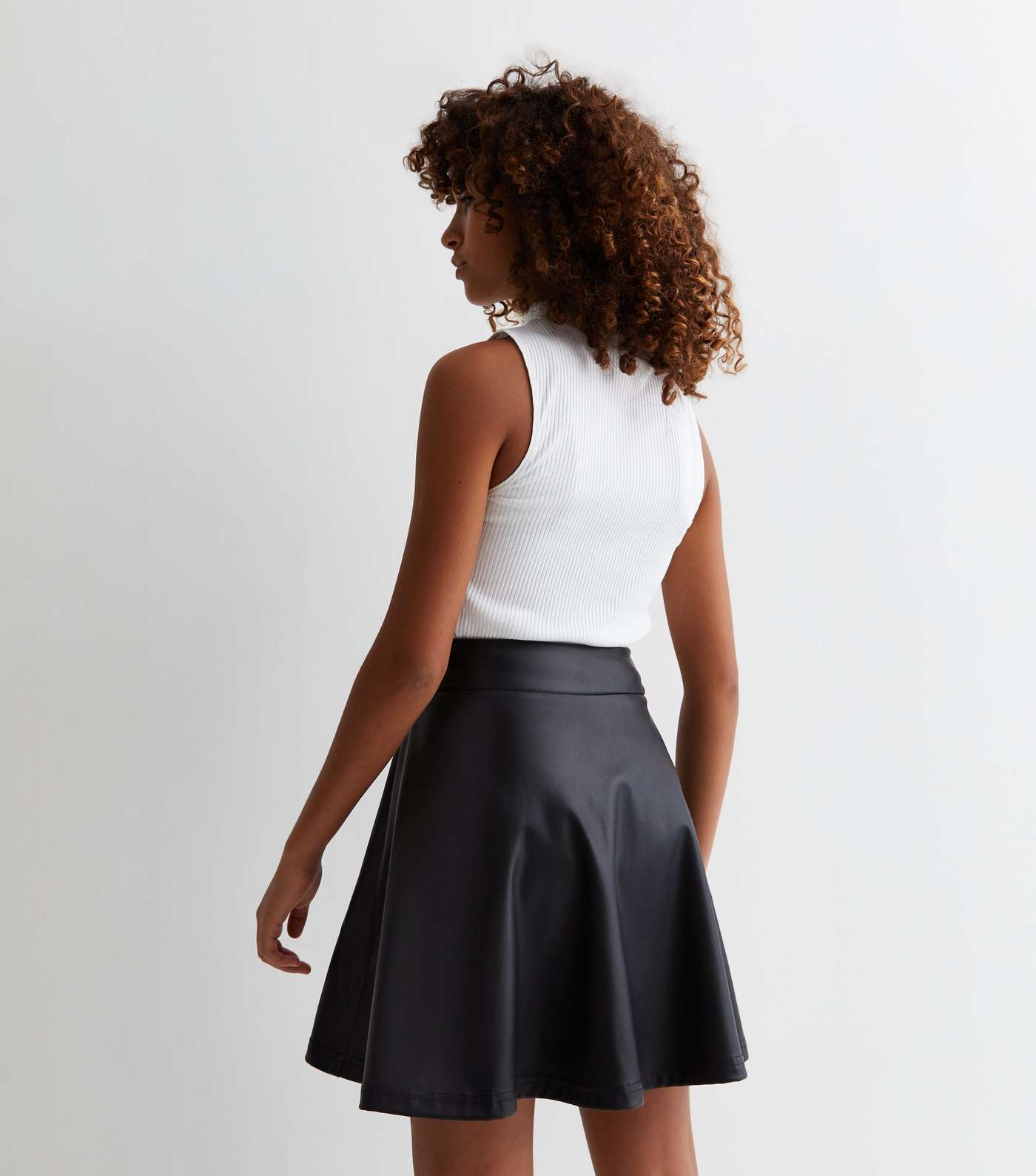 Girls Black Leather-Look Mini Skirt Image 4