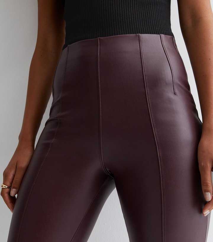 https://media2.newlookassets.com/i/newlook/876058467M2/womens/clothing/leggings/tall-burgundy-leather-look-leggings.jpg?strip=true&qlt=50&w=720