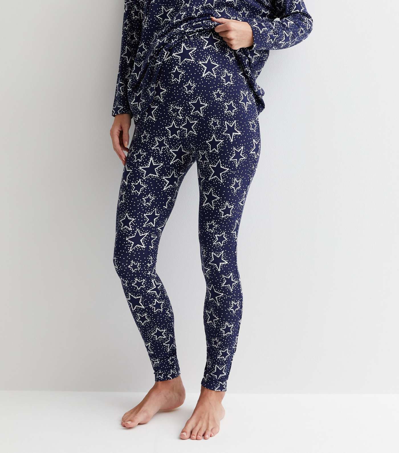 Maternity Navy Soft Touch Legging Pyjama Set with Fairisle Print Image 3