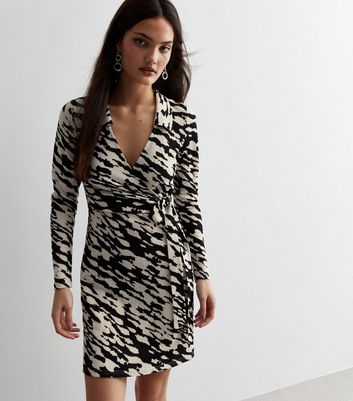Black and Cocoa Abstract Swirl Print Mini Shirt Dress
