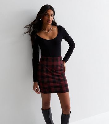 Burgundy check outlet skirt