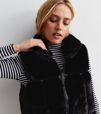 Faux fur outlet zip up