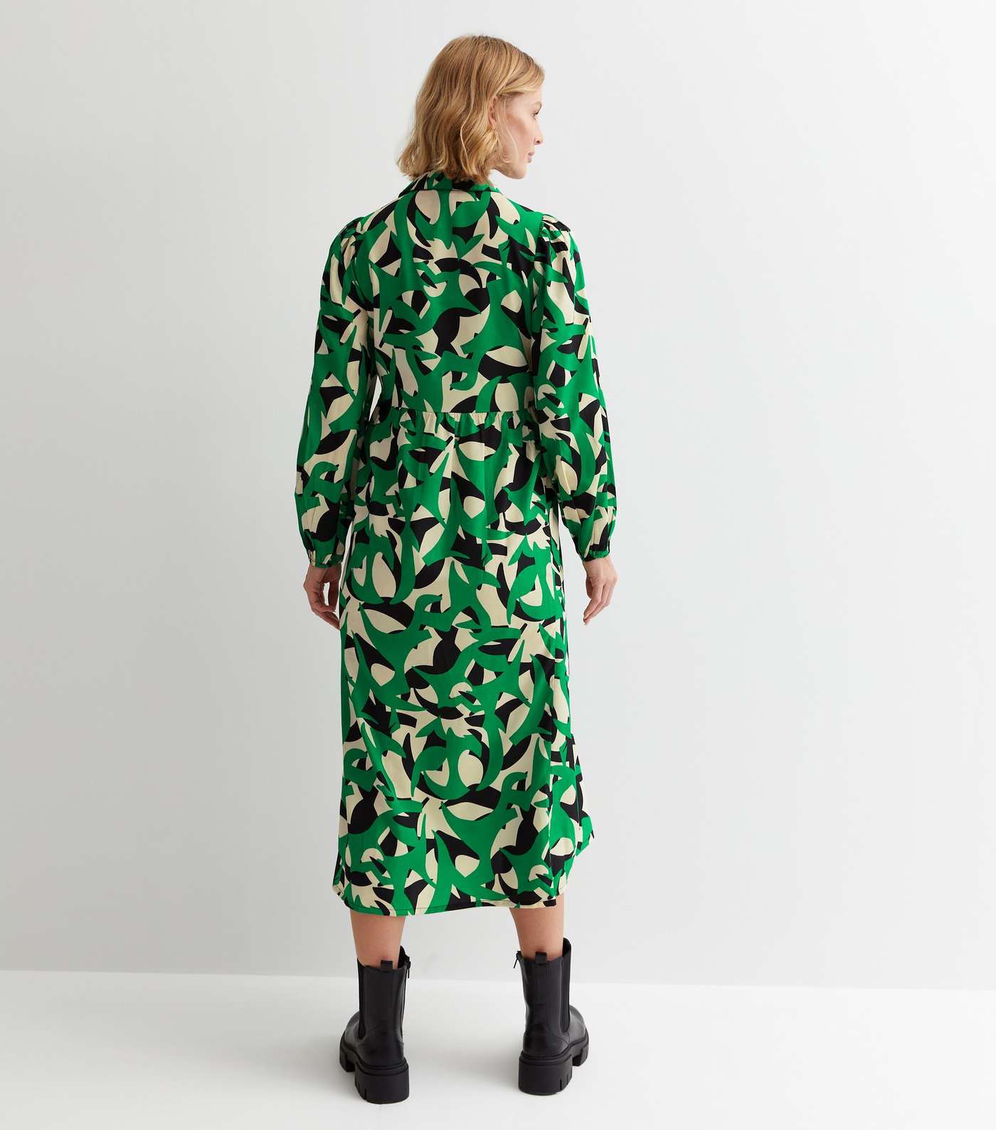 Maternity Green Abstract Print Midi Shirt Dress Image 4