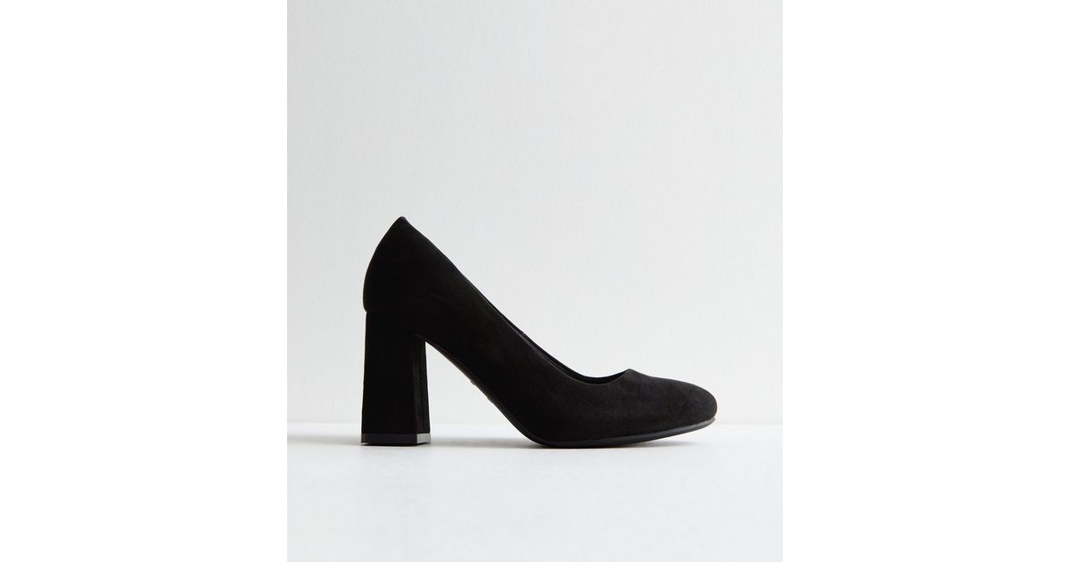 Wide Fit Black Suedette Block Heel Court Shoes | New Look