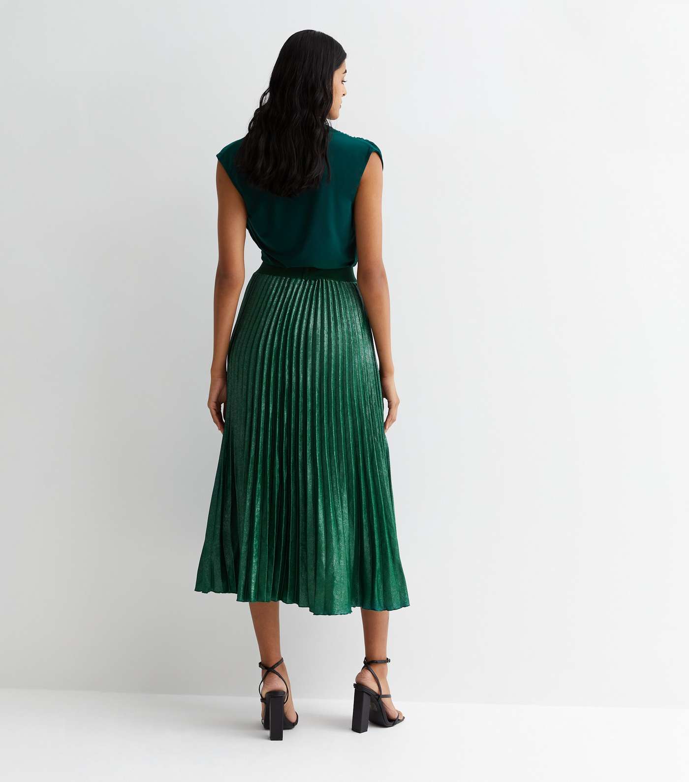 Gini London Green Pleated Midi Skirt Image 5
