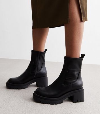 Black Leather Look Chunky Block Heel Chelsea Boots New Look