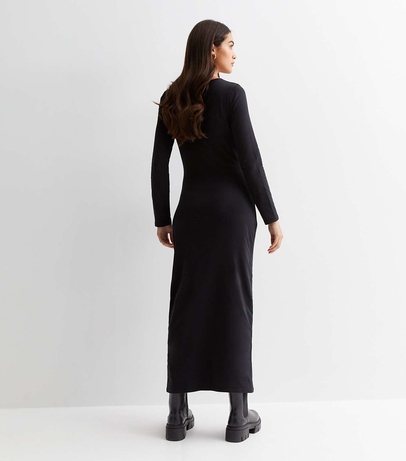 Maternity Black Jersey V Neck Midi Dress Image 4