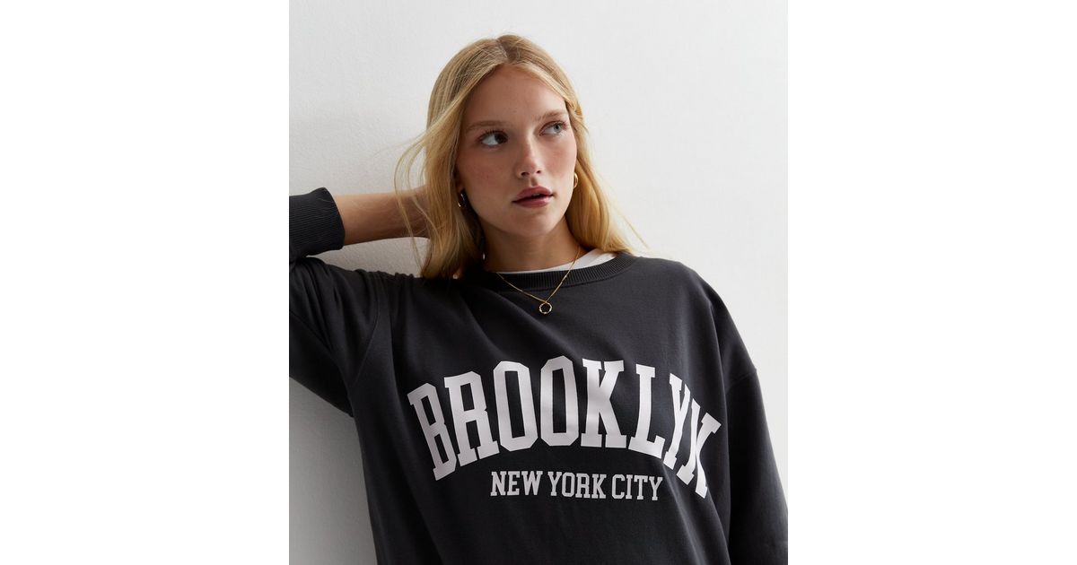New Look Red Brooklyn Logo Sweatshirt - Red - Size M - Women