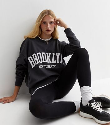 New Look Red Brooklyn Logo Sweatshirt - Red - Size M - Women