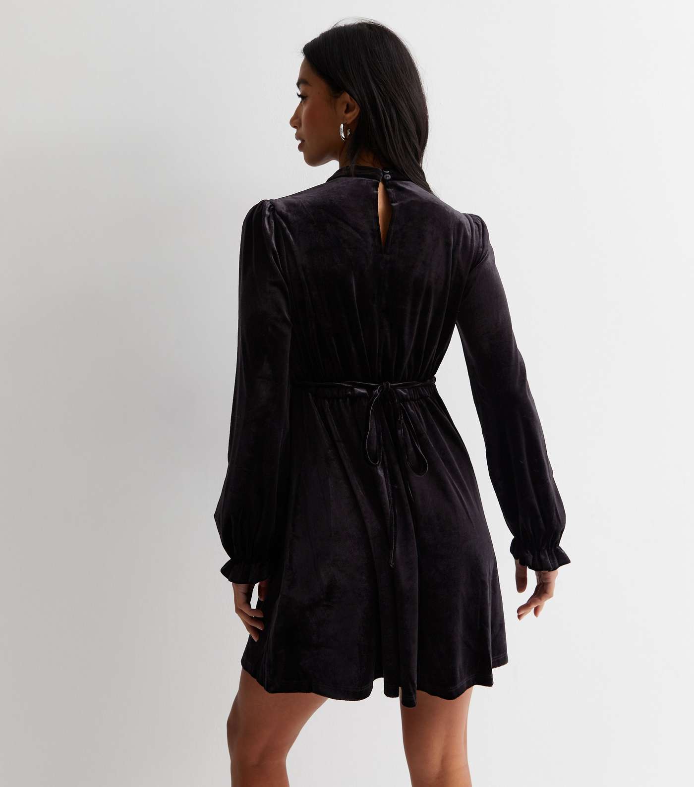 Petite Black Velvet Long Sleeve Mini Dress Image 4