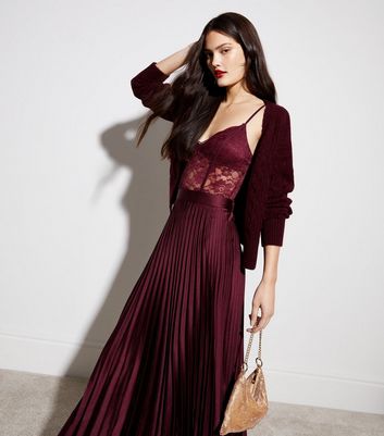 Burgundy pleated maxi skirt sale