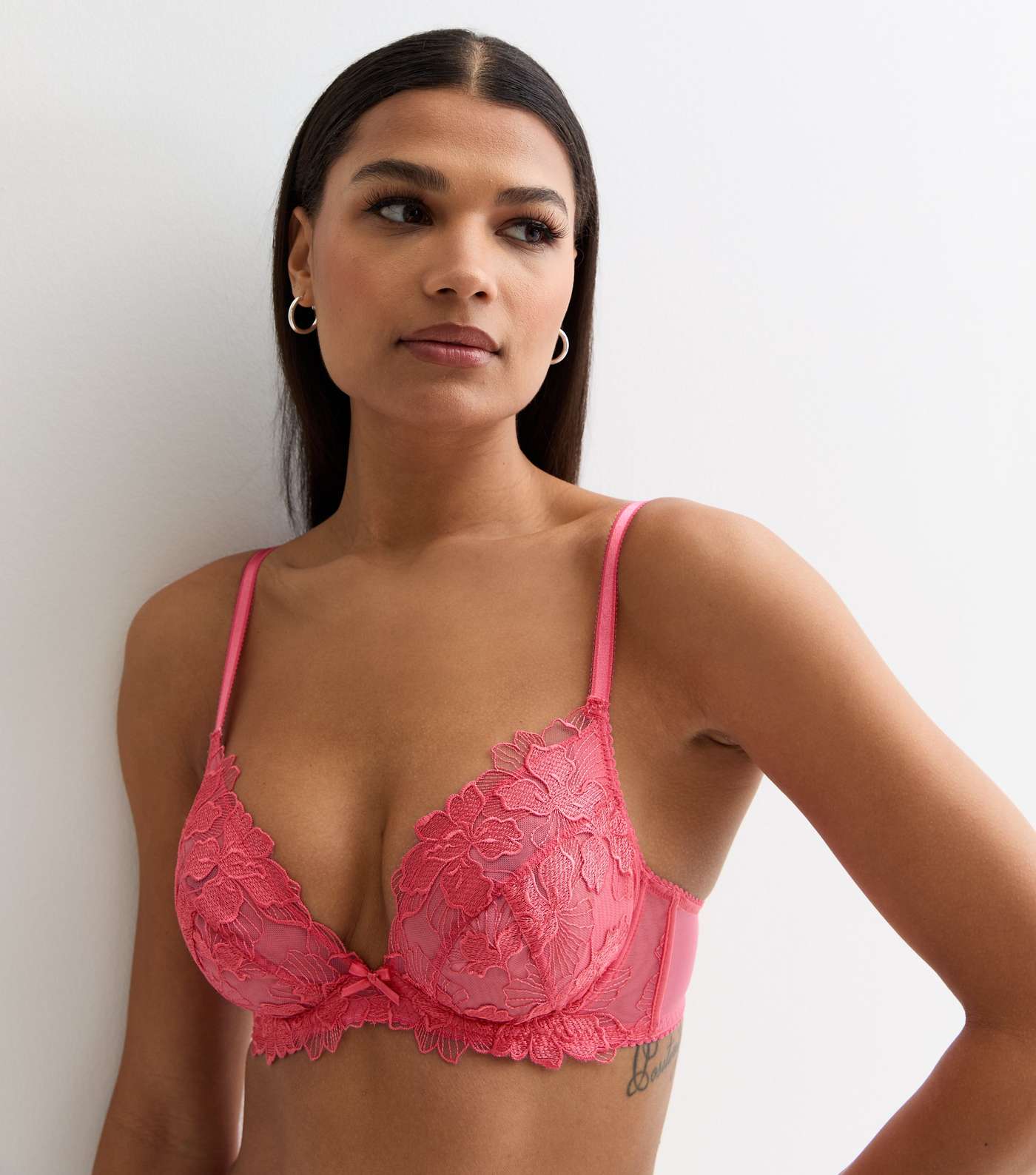 Coral Floral Embroidered Non Padded Bra Image 2