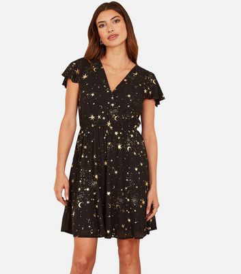 Black star cheap wrap dress