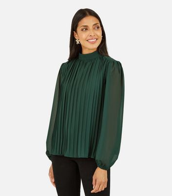 Mela Green Pleated Puff Sleeve Top | New Look