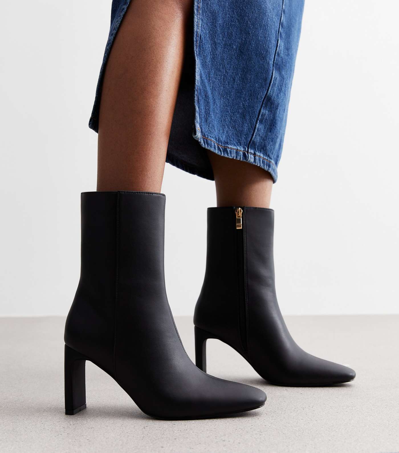 Black Leather-Look Pointed Slim Block Heel Boots Image 2