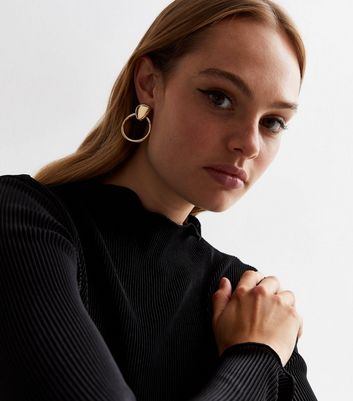 Circle statement sale earrings