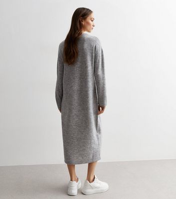 Pale Grey Knit Seam Front Maxi Dress New Look