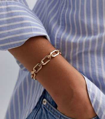 Gold Chain Link Bracelet