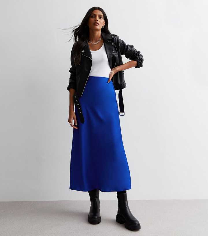 CURVED SLIT BLUE MIDI SKIRT