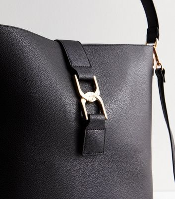 Black Leather-Look Link Hobo Bag New Look Vegan