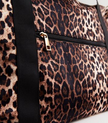 Large leopard 2025 print bag