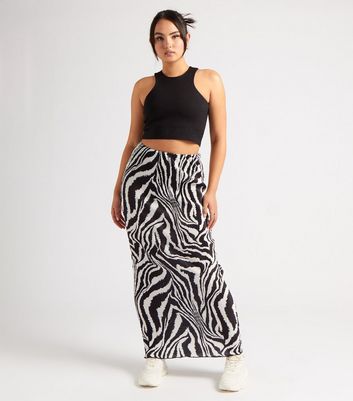Urban Bliss Black Zebra Print Plisse Maxi Skirt New Look