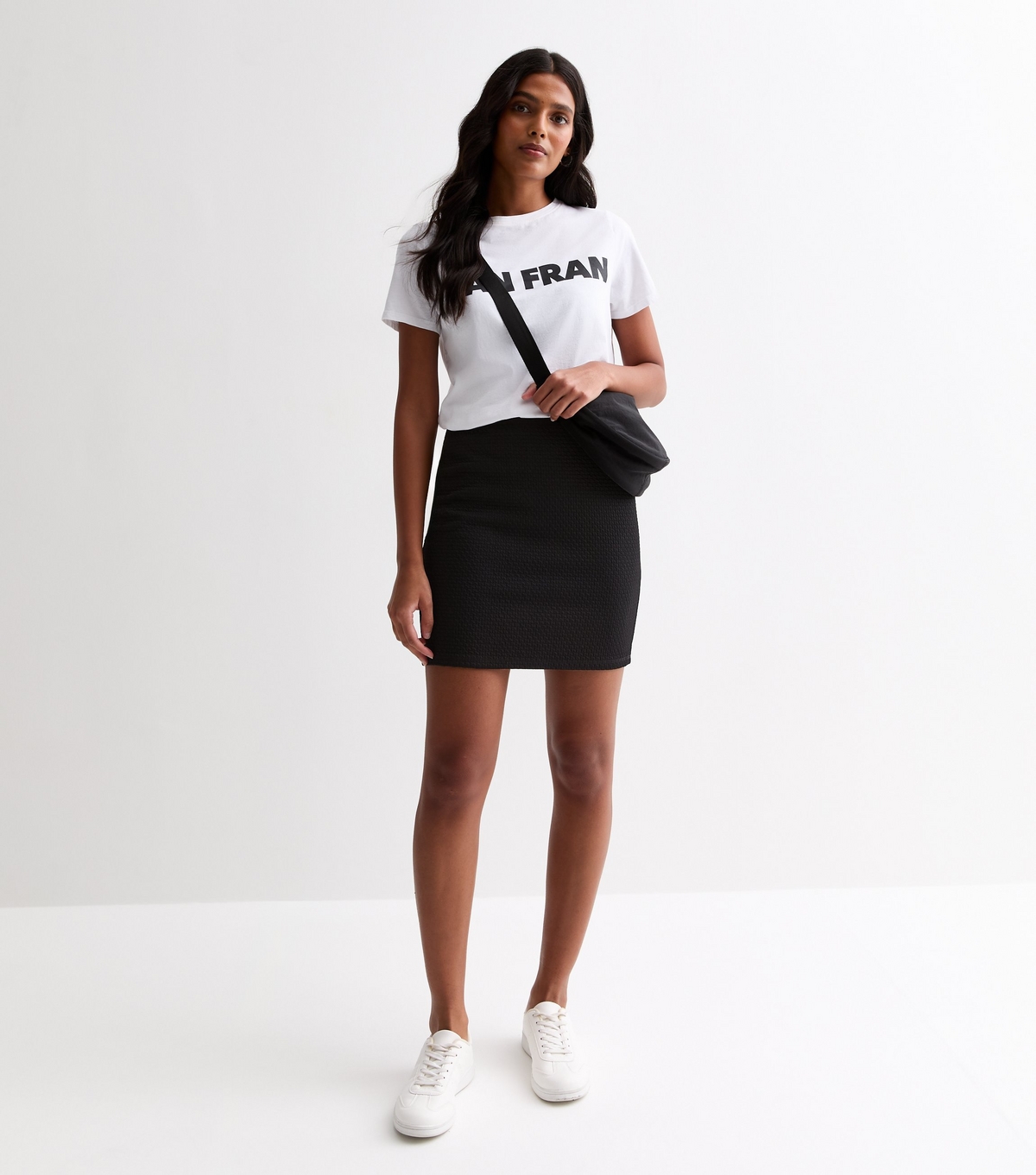 Women's Black Textured Mini Skirt New Look