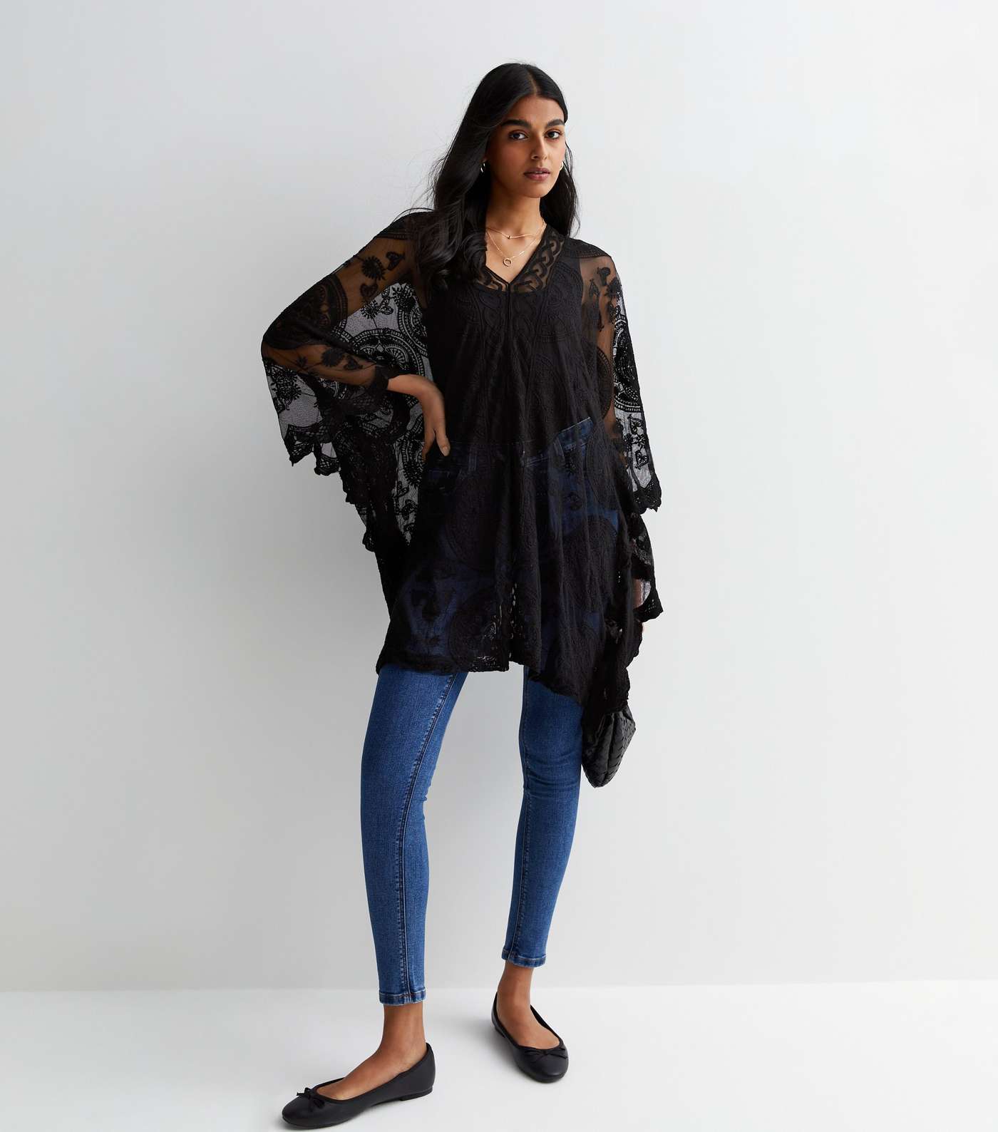 Gini London Black Embroidered Crochet Knit Top Image 2