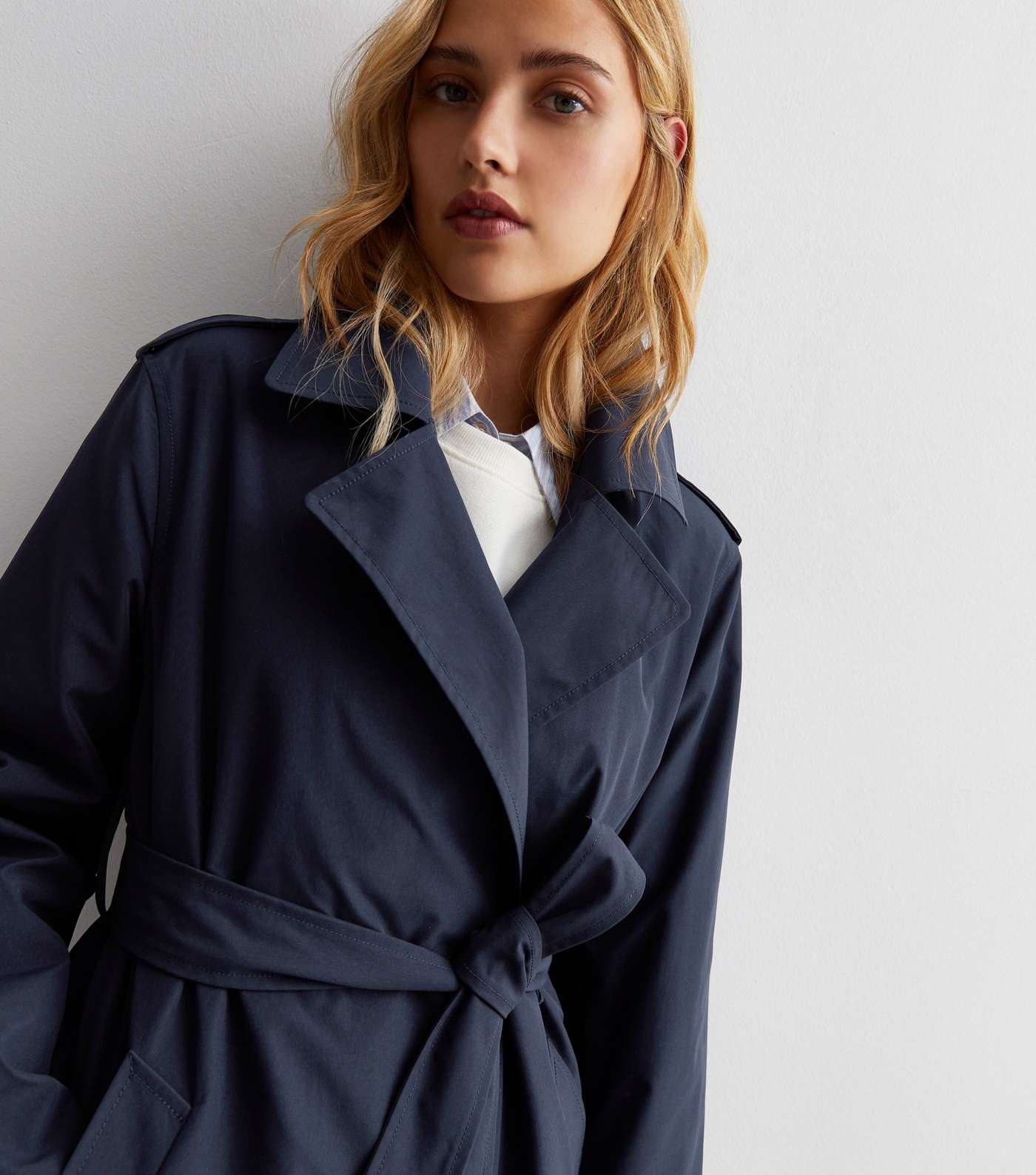 Navy Belted Duster Mac Image 2