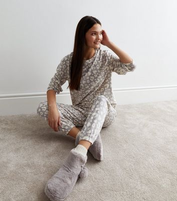 Light Grey Animal Print Fleece Pyjama Joggers New Look