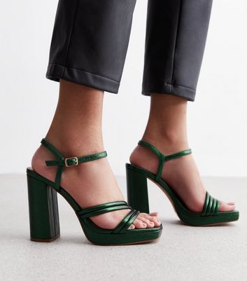 Hunter on sale green heels