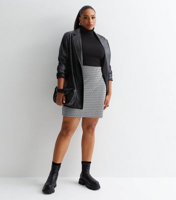Curves Black Abstract Mini Tube Skirt New Look