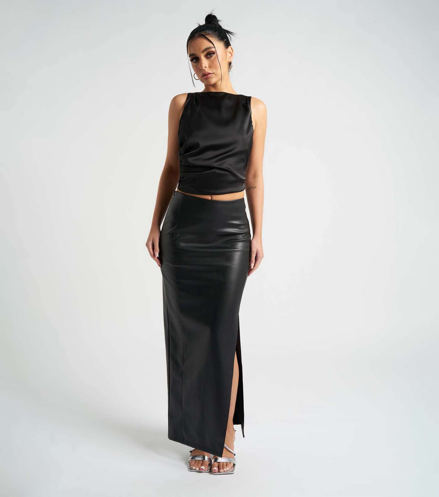 Urban Bliss Black Leather-Look Side Split Maxi Skirt Image 2