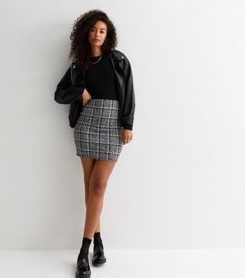 Checkered hotsell skirt tall