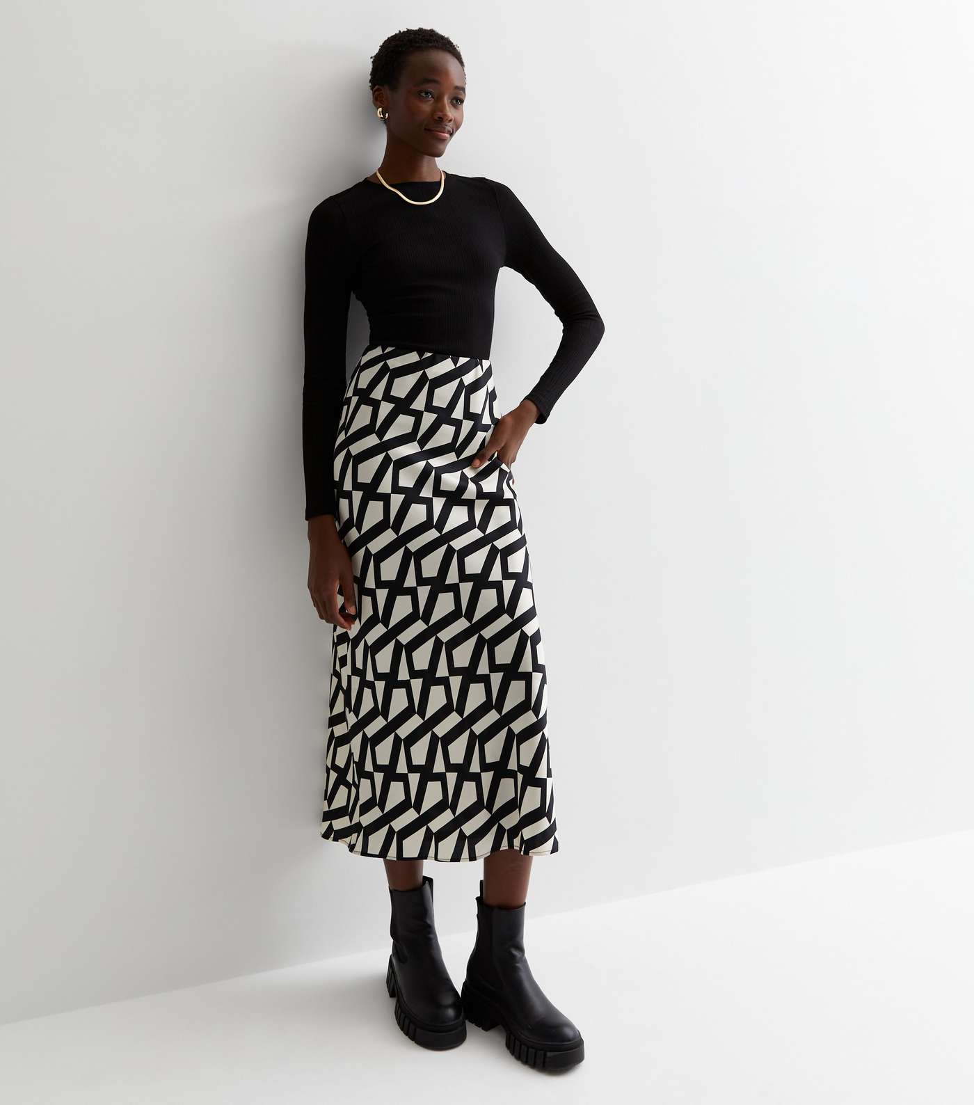 Tall Black Geometric Print Midaxi Skirt Image 3