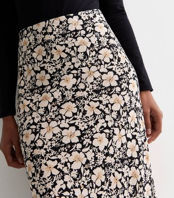 Floral pencil 2025 skirt new look