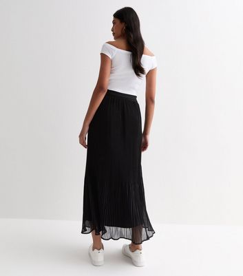 Black pleated maxi outlet skirt new look