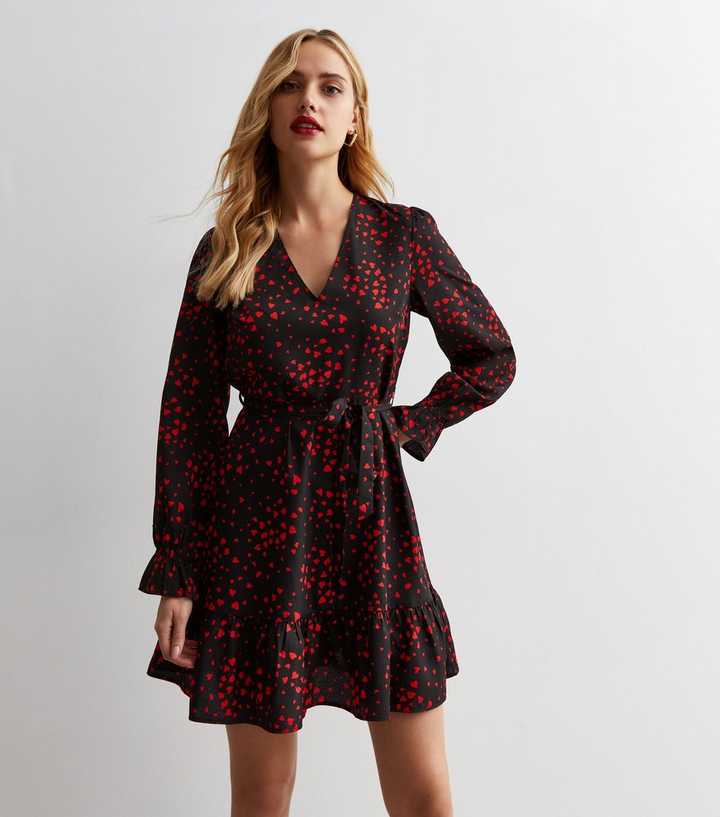 Black Heart Print V Neck Belted Mini Dress