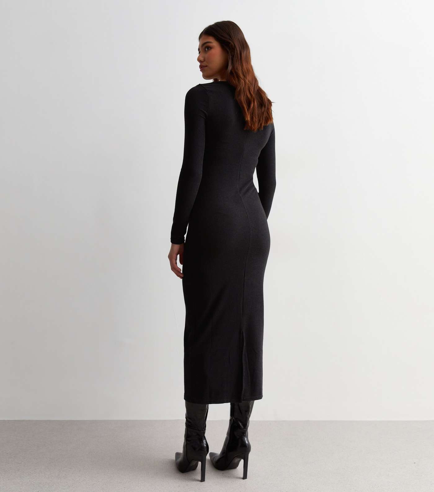 Tall Black Ribbed V Neck Long Sleeve Midi Dress Image 4